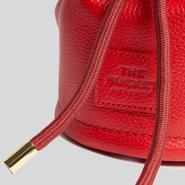 Marc Jacobs The Leather Micro Bucket Bag True Red RS-H657L01RE22