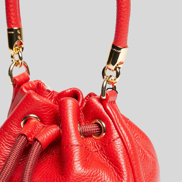 Marc Jacobs The Leather Micro Bucket Bag True Red RS-H657L01RE22