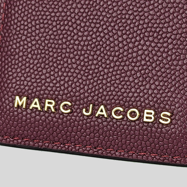 MARC JACOBS Groove Leather Business Card Case Black S101L01FA21 – LussoCitta