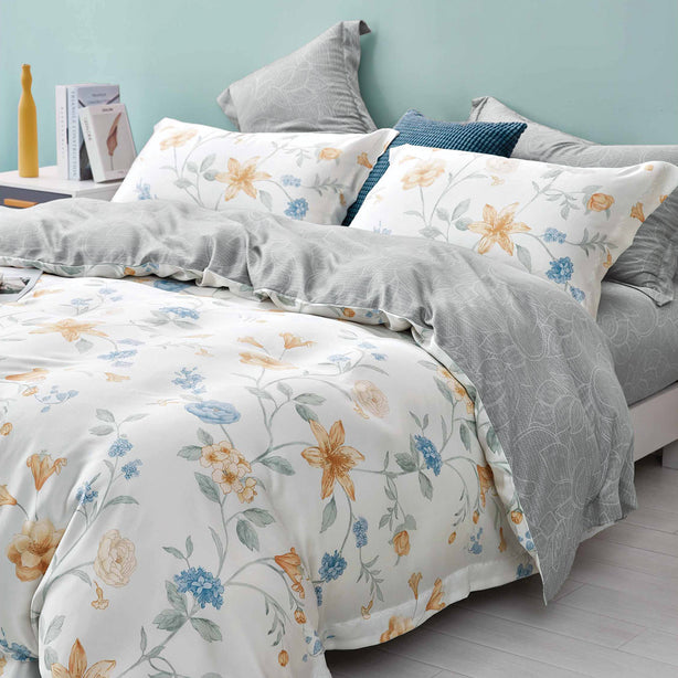 Suzanne Sobelle Bloomsbury Lucia Deluxe Fitted Sheet Set