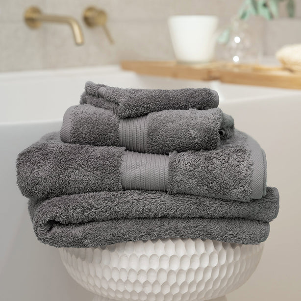 Robinsons Egyptian Luxury Bath Towel Heritage Collection